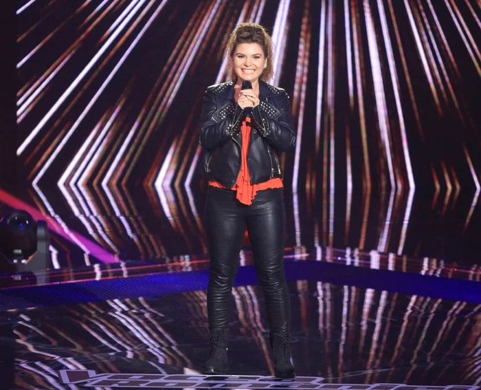 Cele mai bune momente de la Vocea României. Cristina Vasopol a cântat perfect o piesă foarte grea