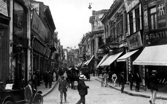 Strada Lipscani la mijlocul anilor 1930. Sursa: Arhiva MMB