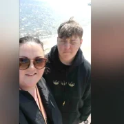 Marissa Mulan și fiul ei Alfie sursa BBC webp