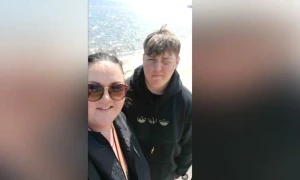 Marissa Mulan și fiul ei Alfie sursa BBC webp