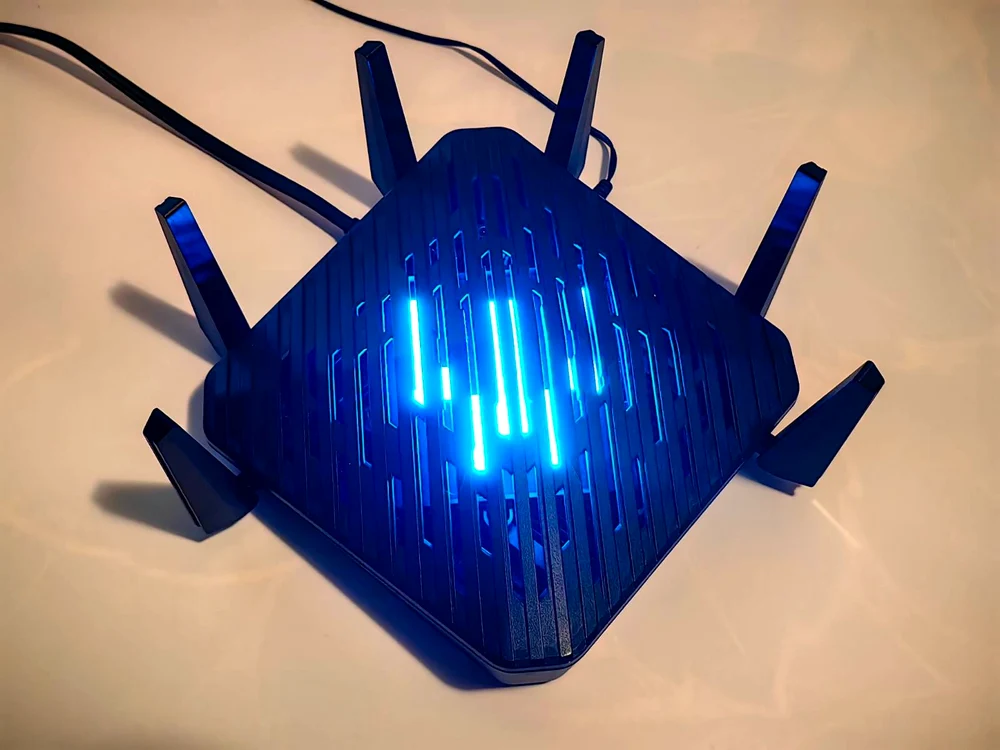 Router Acer Predator Connect W6 conectat la internet. FOTO Adrian Pogîngeanu