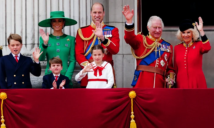 Regele Charles, Regina Camilla, Printesa Kate si Printul William la Trooping the Colours   Kensington Royal jpg