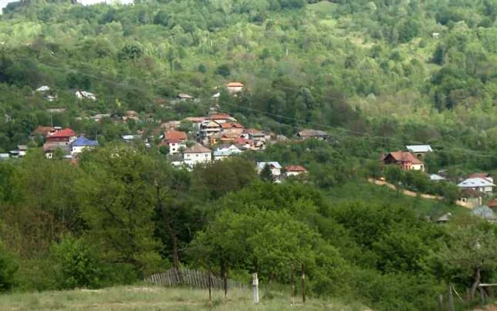 100 de familii erau în urmă cu 20 de ani în Meişoare. Acum abia mai sunt 30