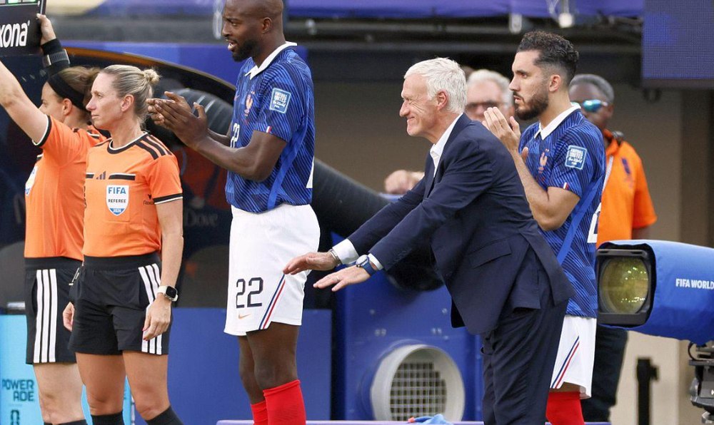 Mbappe Rewrites World Cup History; French Coach's Bow to Star Goes Viral