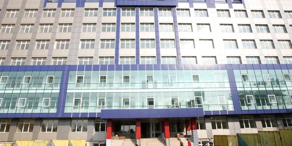 Clădirea în care va funcţiona Institutul de Oncologie Iaşi