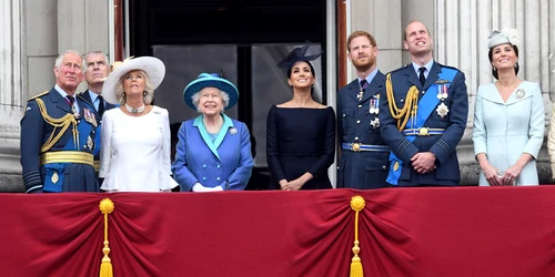 Familia regala a Marii Britanii FOTO EPA EFE jpg