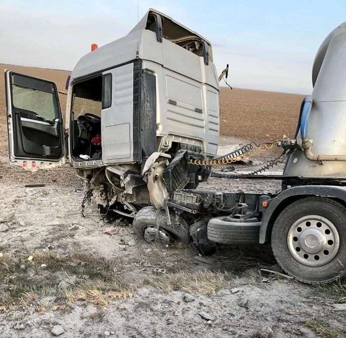 Accident soldat cu un mort pe DN2 Sursă foto: CNAIR