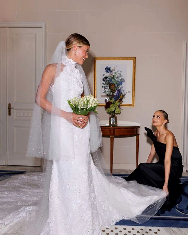 Sofia și sora sa, Nicole Richie