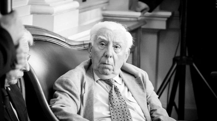 Mircea Malița. FOTO: arhivă