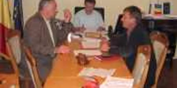 Primăriile din judeţ au ajuns la fundul sacului