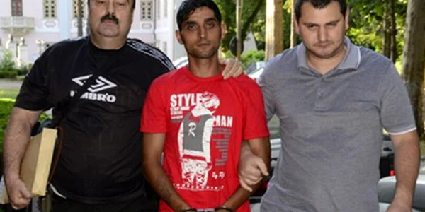 Bărbatul se află în arestul poliţiei pentru 29 de zile. Foto Adevărul