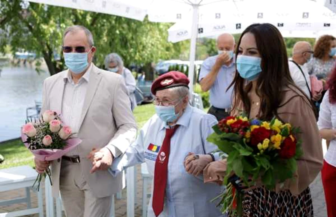 Florica Ionita foto centrul pentru seniori al municipiului Bucureşti 
