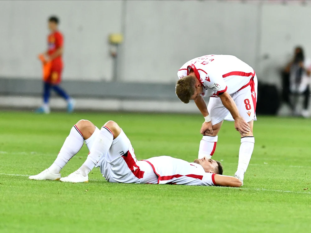 
    Dinamoviștii sunt la pământ și din punct de vedere sportiv, și financiar... Foto: sportpictures.eu  