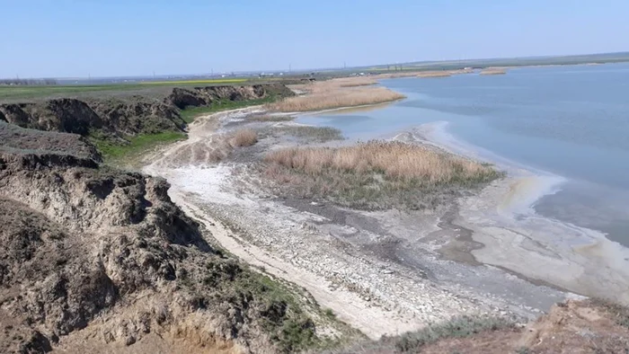 Lacul Nuntasi a secat foto Sergiu Niculescu