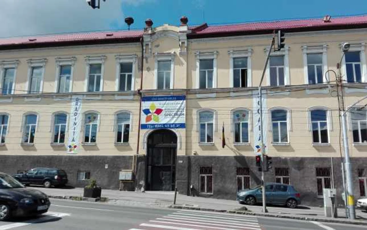 Şcoala Spectrum din Cluj  FOTO Florina Pop