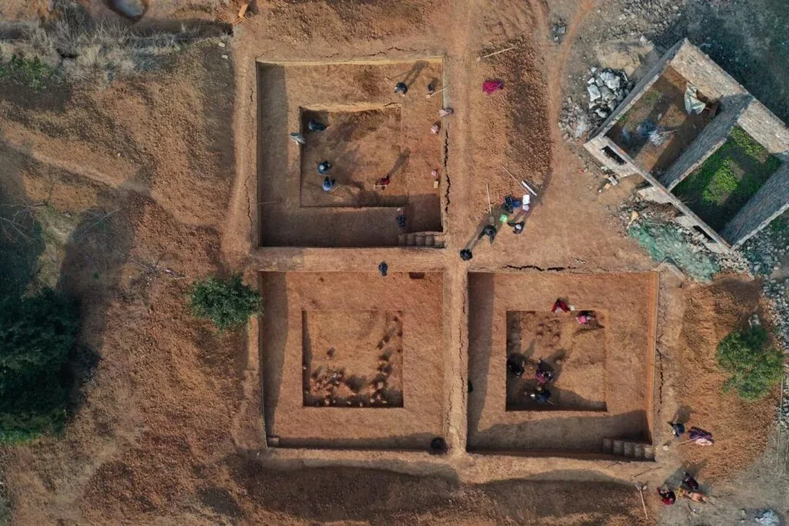 Săpături arheologie la Xigou (© Guo-Ding Song / Griffith University)