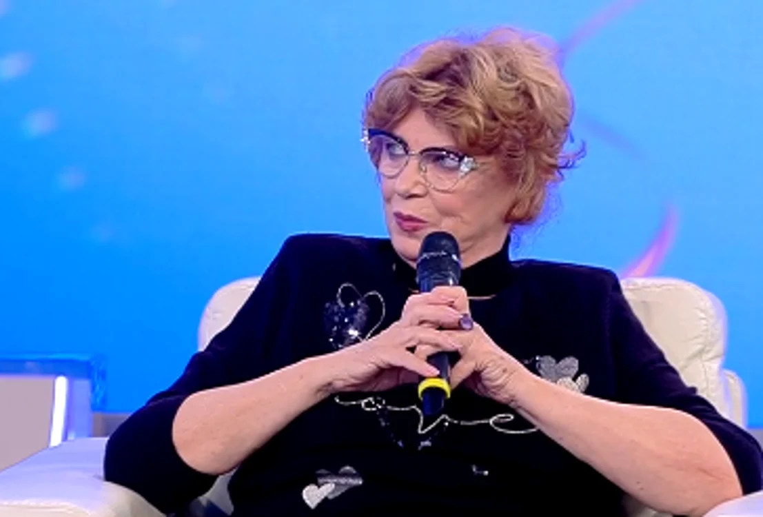 Cezara Dafinescu, în platoul emisiunii