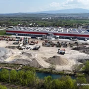 Fostul combinat Calan si parcul industrial  Foto Daniel Guță  ADEVĂRUL (4) JPG