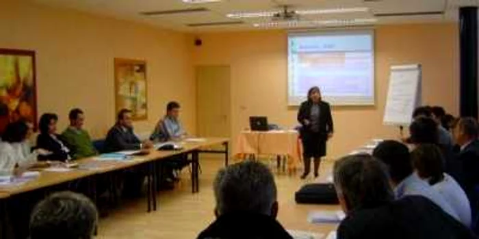 129 de candidaţi s-au prezentat la concurs Foto: arhivă