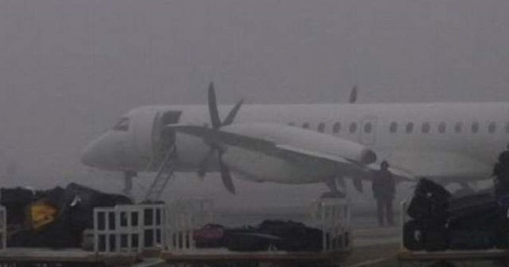 Fotbaliștii de la Sparta Praga și circa 300 de suporteri cehi, blocați pe Aeroportul Craiova. Ceața densă a dus la anularea mai multor zboruri