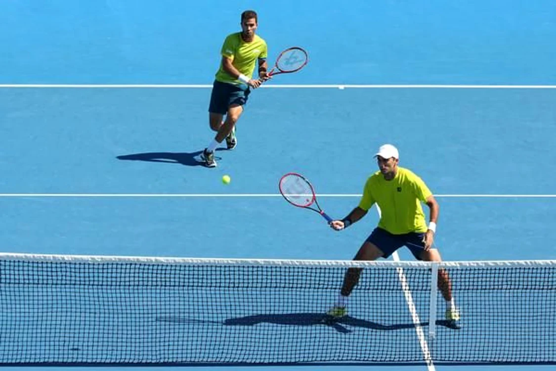Horia Tecau si Jean Julien Rojer in actiuneFOTO: AP