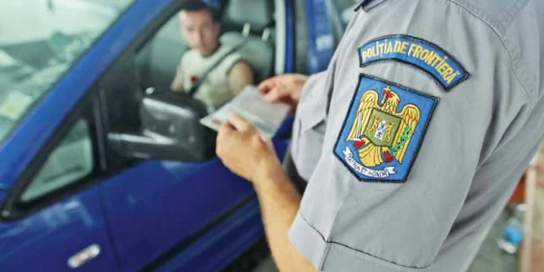 Un ofiţer sub acoperire a dat mită pentru a trece în Bulgaria
