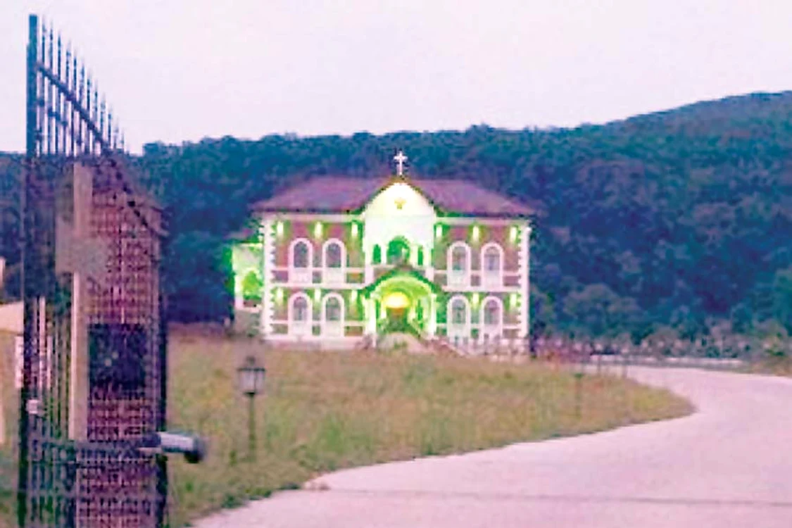 După roşu, urmează  verde,  apoi mov