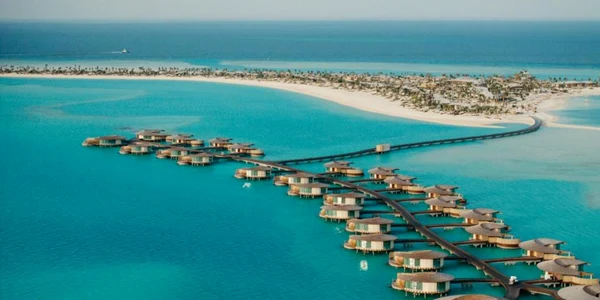 Bungalourile The St  Regis Red Sea Resort, din Arabia Saudită Foto Booking