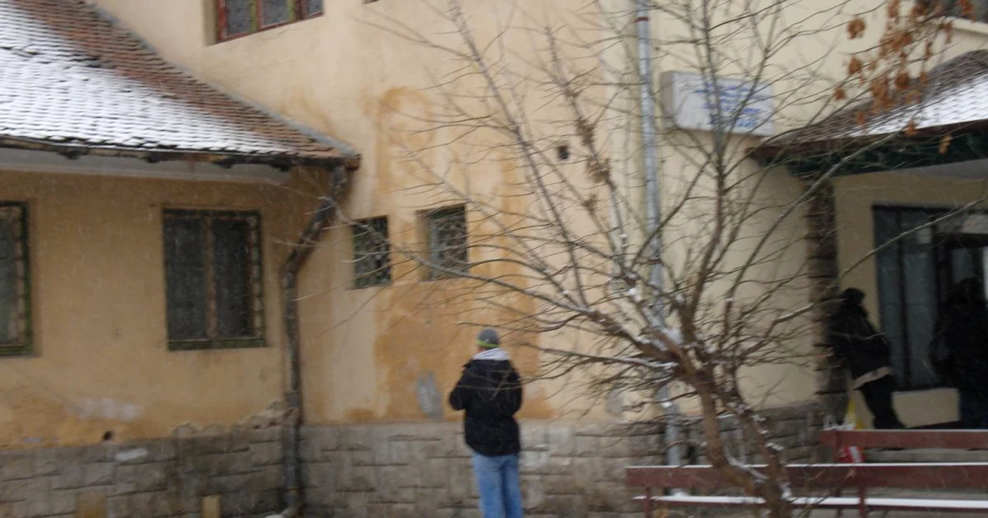 Centru de plasament din Iaşi este refăcut doar pe jumătate