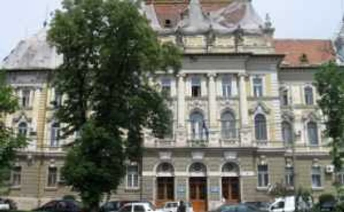 Oradea: Orădenii au liber în judecătorie și tribunal