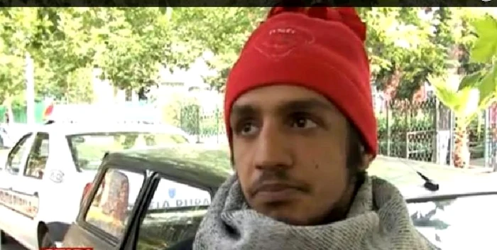 Lui Ionuţ Zaharia îi pare rău că şi-a înjunghiat mama FOTO:v24tv