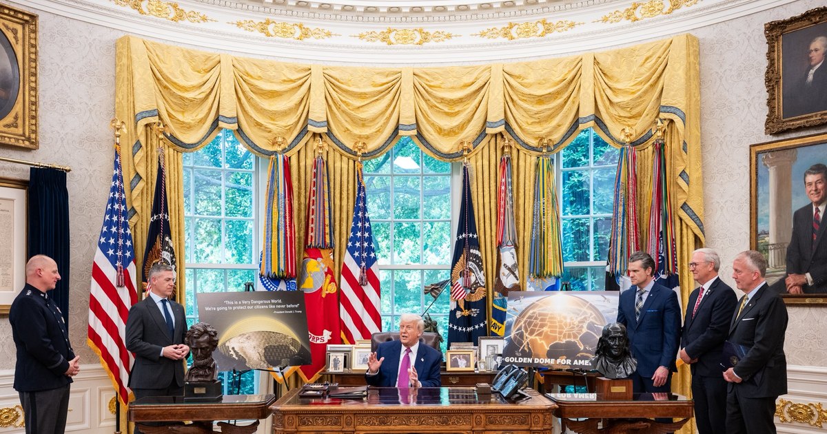 Proiectul „Cupola de Aur”. Scutul anti-rachetă al lui Trump ar putea costa 1.200 de miliarde de dolari fără a garanta protecție totală
