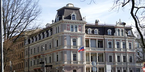 ambasada rusa rusiei la riga letonia foto epa efe