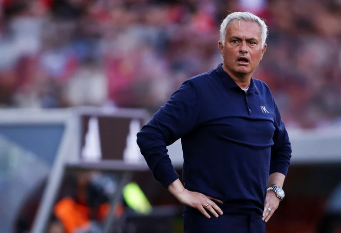 Jose Mourinho (FOTO: EPA)