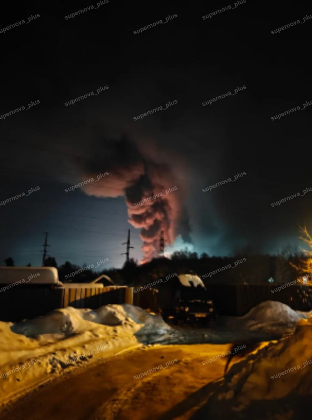 SBU țintește instalațiile de rachete ale Rusiei. O uzină chimică, în flăcări