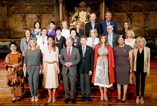 juliana awada 8 jpg jpeg