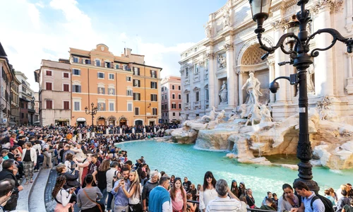 Turiști în Roma FOTO Shutterstock