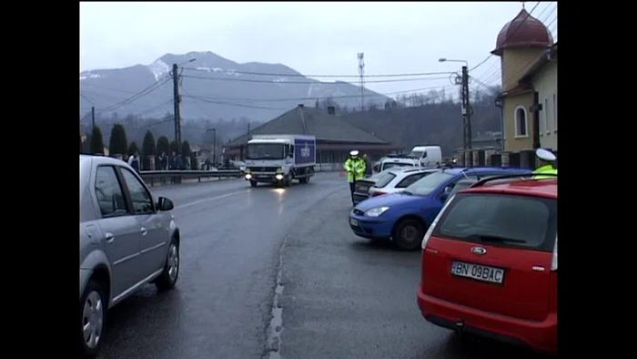 Fetiţa a fost lovită de două ori de maşini în acelaşi loc în ultimii trei ani FOTO: Mihai Leder