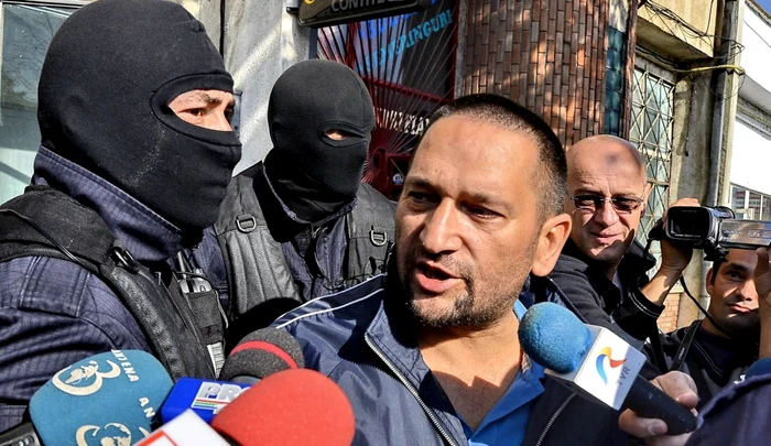 Comisarul şef după percheziţia de la locuinţa proprie