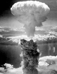 Holocaustul nuclear: Bombardamentele de la Hiroshima și Nagasaki jpeg