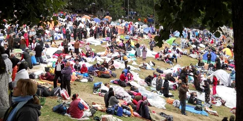 Aspecte ale pelerinajului de la Nicula, 2012.