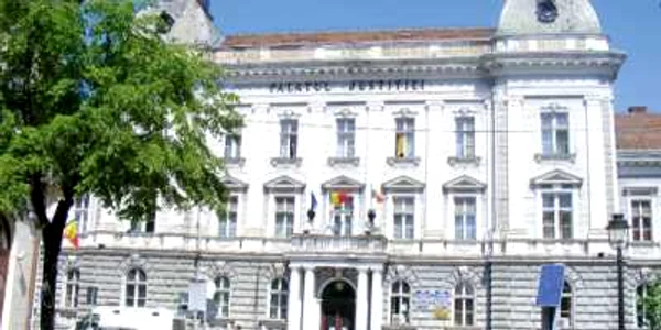Tânărul a fost prezentat Parchetului de pe lângă Judecătoria şi Judecătoriei Satu Mare cu propunere de arestare preventivă
