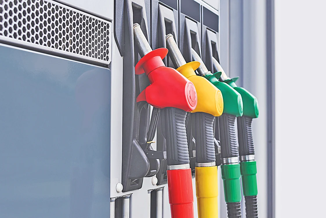 Prețurile actuale la pompă au înregistrat o scădere semnificativă / foto: Shutterstock