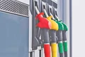4 front carburanti caseta jpg