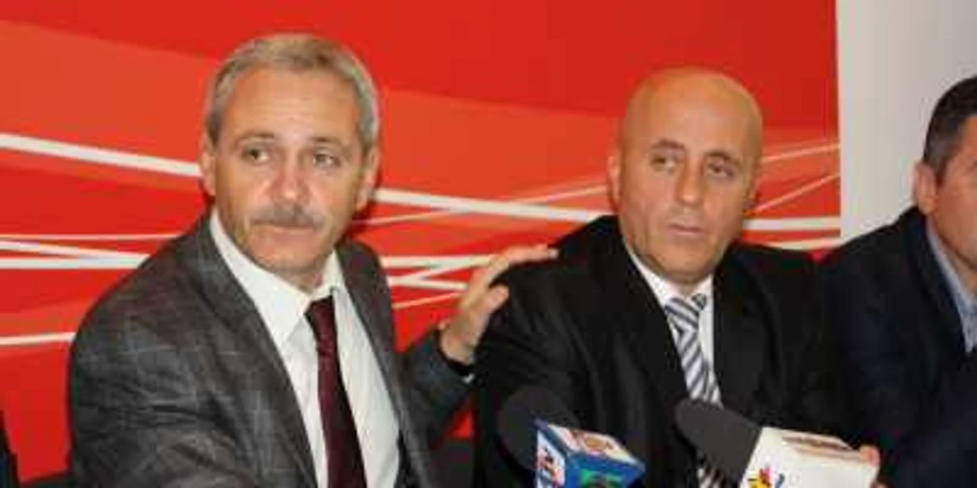 Dragnea şi-a sfătuit colegii din Tulcea să nu le dea recenzorilor CNP-urile