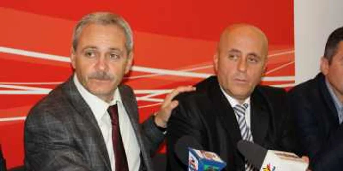 Dragnea şi-a sfătuit colegii din Tulcea să nu le dea recenzorilor CNP-urile