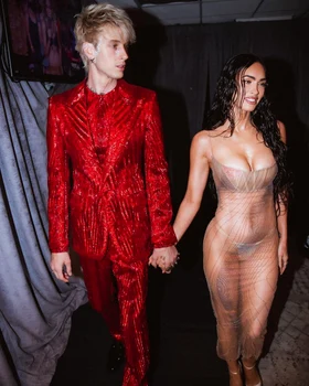 2 machine gun kelly si megan fox jpg jpeg