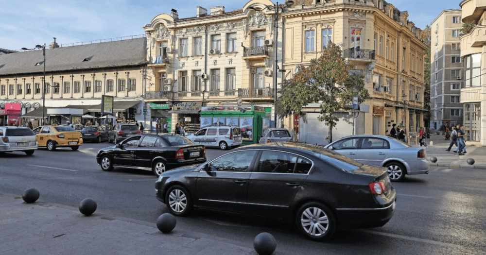Se filmează în București. Trafic restricționat temporar 