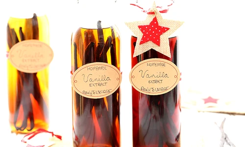 How To Make Homemade Vanilla Extract 0856 jpeg