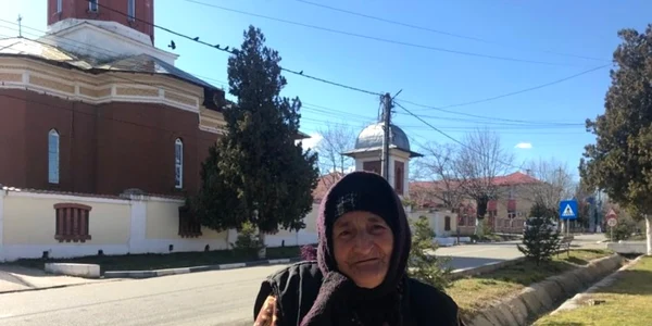 mama primar Deveselu